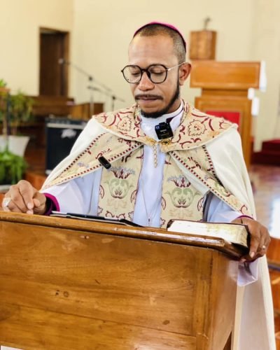 pastor